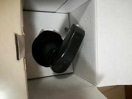 感觉还不错，应该有一定效果，包装得很好，就是希望以后能把盒子擦干净一下就好啦！