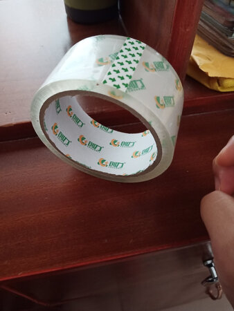 胶带粘性强，透明度高，很清晰，韧性强不易折断，很满意，用完再来。