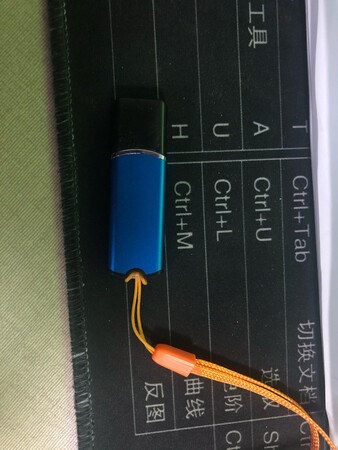 很好用，客服很耐心，好多课件，慢慢学吧