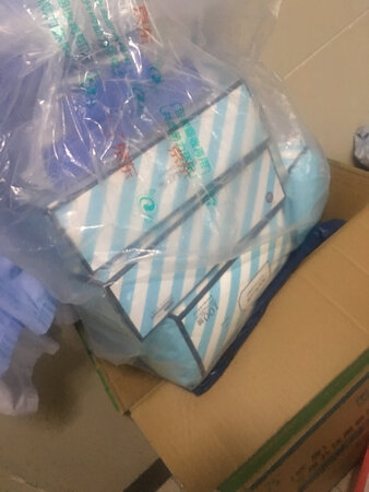 产品包装：简陋的包装