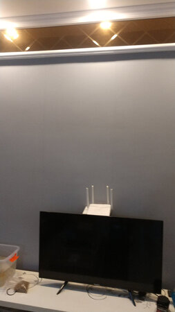 适用场景：买了两件回来贴背景墙，整体效果还不错，没有什么色差