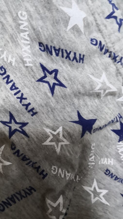 不错，包包的，大小合适，四条装