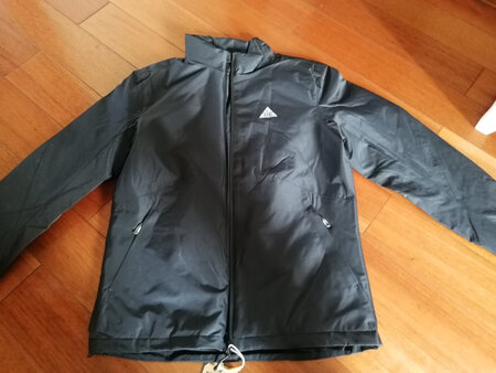 七匹狼的东西总体不错，买了好多七匹狼品牌的衣服，国货做的越来越好了。