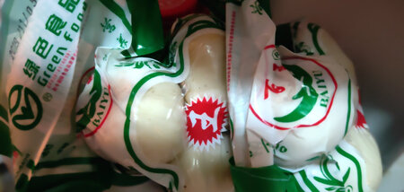 兰州百合收到了，已经吃过一次了，个大,甜,面很好吃的，真的是物美价廉啊，物流也很快，值得表扬
