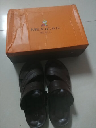 鞋子收到了，已穿了好几天，是真皮，穿着舒适，?
