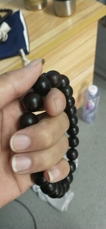 非常好，大小适中，颜色好看，主要买来念佛的，吉祥如意！