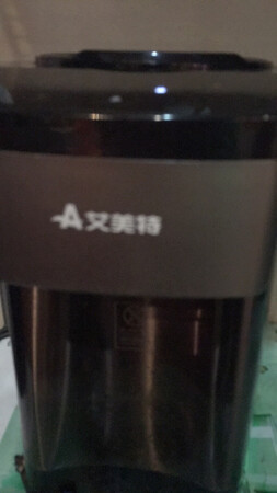 很好用，单位的就是这个，所以给自己家也买了一个，喝热水方便多了。