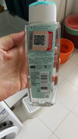用了 应该是正品 保质期也有一段时间 很好用