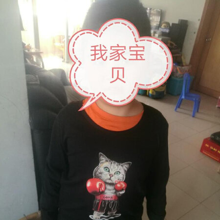 衣服很合身，孩子很喜欢，这次买的划算