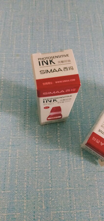 做工质感：做工精细
耐用度：挺耐用的
其他特色：颜色很正