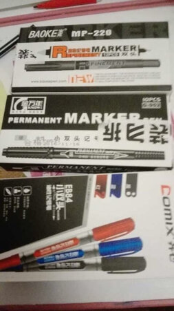 第一次买宝克笔，用了一下非常好用，价格也非常公道，好评。