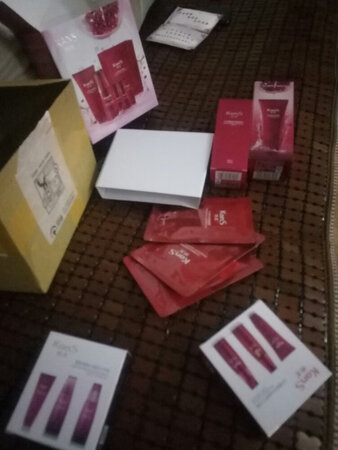 用了好几年感觉一直不错。值得信赖的品牌。和图片上的一模一样。非常感谢！想着下次还会购买。点个赞。