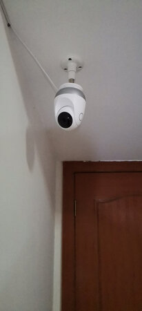 使用一周来评价，说实话真的很好用，安装简单，高清，性价比超高的一款监控摄像头，建议购买！