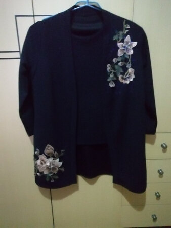 服装不错，上身效果好，质量也不错，售后服务很好，退换货很快。会继续关注的。
