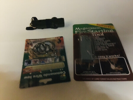 很快到货，快递点赞！很容易用，算轻巧，露营神器