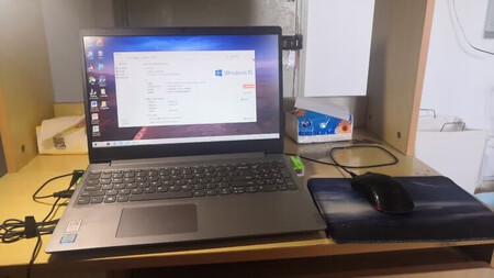 这款电脑是男朋友自己选的，他说非常轻薄，快递也非常快，第二天就送到了，屏幕很清晰，机身也轻巧，适合日常使用，果然是大品牌，这个价格能买到这个质量的电脑真的是太值得了，以后还会持续关注看看有什么其他的好东西，已经推荐给周围朋友了。