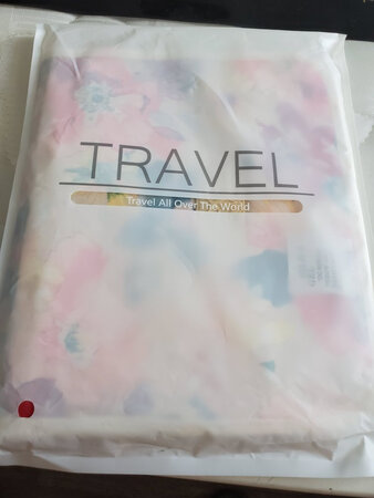 很漂亮的洗漱包，质量做工都可以