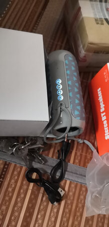宝贝已经收到   试了一下音质很好  别的功能还不太会用  慢慢试吧   学会了在来