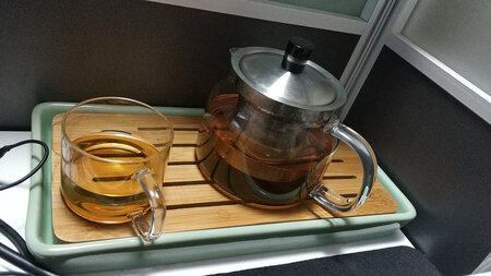 杯子非常安逸，一两个人和完全够了。
