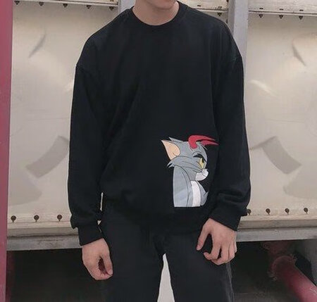 衣服很好看，质量很好，很值，性价比高。