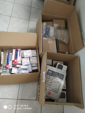 耐用度：五星
做工质感：五星
尺寸大小：刚好合适
产品设计：nice
其他特色：颜色好看