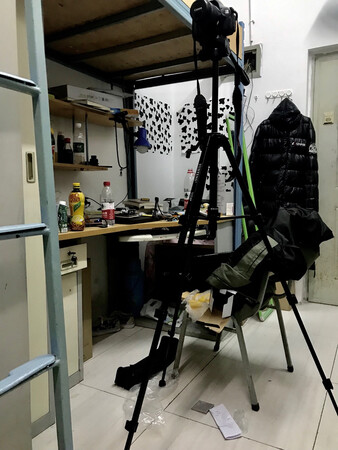 外形外观：好看
防抖效果：稳
兼容性能：凑合
灵敏度：舒适
操作难易：很简单
