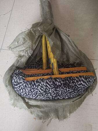 买过好几个拖把了，质量不错，价格也很公道，而且物流很快，包装也很细致，没有出现破损，希望以后可以多出一些活动优惠之类的，还会大量购买的，也推荐给其他还在观望的小伙伴们，买就对了。另外必须给快递一个好评，送货上门，服务细致，热心周到，京东放心！！