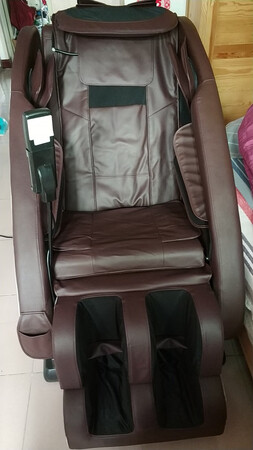 很好。特意用了两天才来评价。
客服态度也很好。
顺丰物流。第一次因为楼道窄送不上来。
跟客服沟通第二天就解决了。
很好。