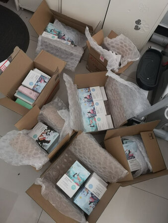 东西还没用，但京东物流太良心了，收下了七个包裹，赠品好多啊