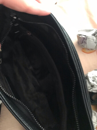 不错，包好几个隔层。