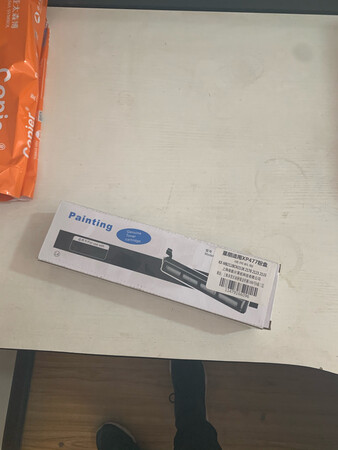 墨盒很合适，打印效果非常不错，物美价廉，物流速度快。