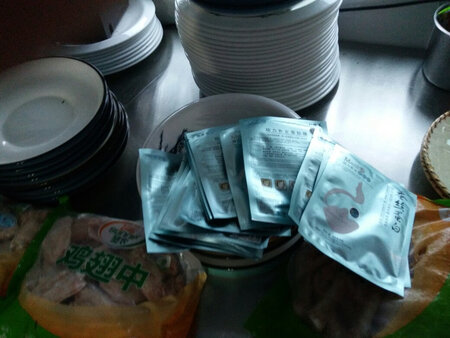 经济实惠，棒棒的非常满意，很好，回来还给同事们分了，都反应挺好