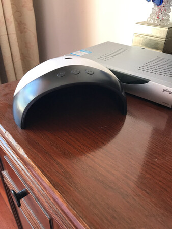 宝贝收到了。非常满意的，持久力很强，干的很快，上手也好漂亮的。??味道。感谢店家?感谢京东?