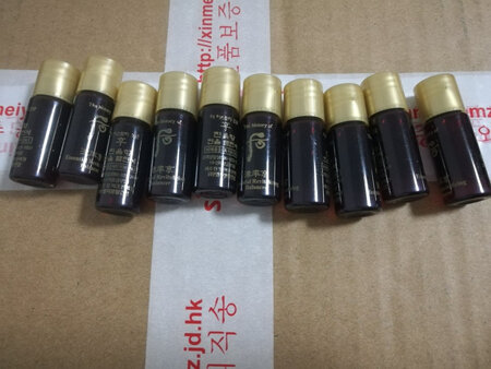 包装有些简单，闻着味道不错。
