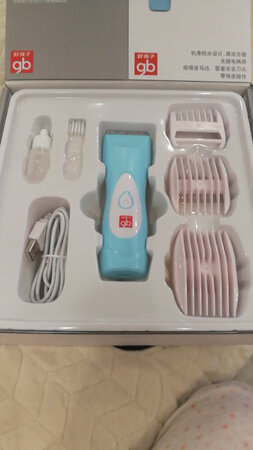 双十一活动买的，物美价廉，给宝宝剃过一次头，很好用。