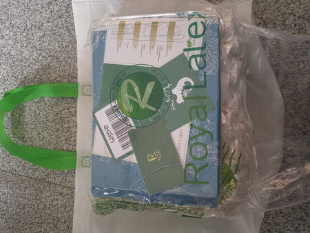 性价比高，是正品。
