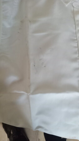 衣服质量很好就是很脏