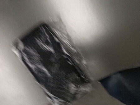 商品以收到，包装完好无损，打开实物与商品图片大体一致，看了一下商品材质，质量还算满意，上手试了一下，手感很好用，指甲钳也很锋利，搓刀也很?。也感谢物流公司的送货员，送货快捷。