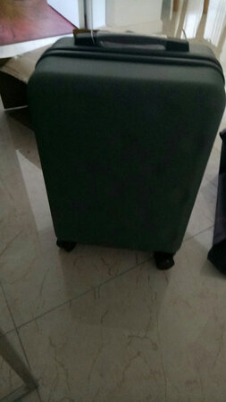 不错，喜欢这个颜色，很结实。