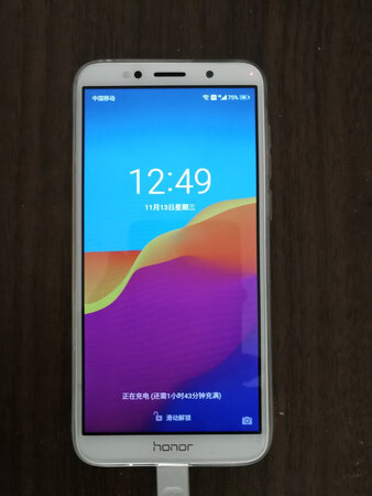 华为手机质量很好，这款手机老人用，性能杠杠的，值得够买。