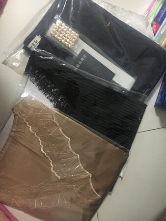 衣服还好，就是小了，可能我太胖了。