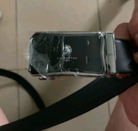 很开心，真的捡到宝了，意外收获啊，朋友介绍的，镜面很亮很帅。，已经买过2次了，东西很好，关键很很舒服，感谢商家和贵平台。谢谢