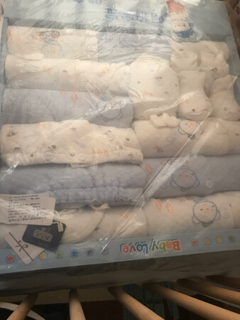 给幺儿囤货，纯棉布，还可以