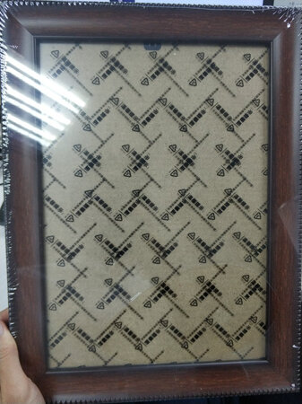 大小尺寸：A4纸合适
美观程度：和描述一模一样
发货迅速，包装完好，非常棒