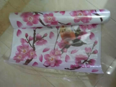 产品气味：没有
适用场景：大厅
其他特色：没有
大小尺寸：刚好