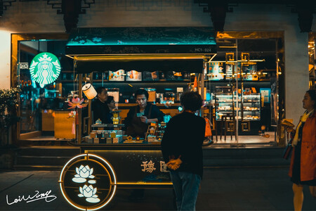 很好，心仪已久这个镜头了，正好来上海出差扫扫街，s30效果超棒。