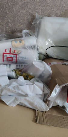 使用感受：挺不错的
外观设计：还好
其他特色：稍微贵