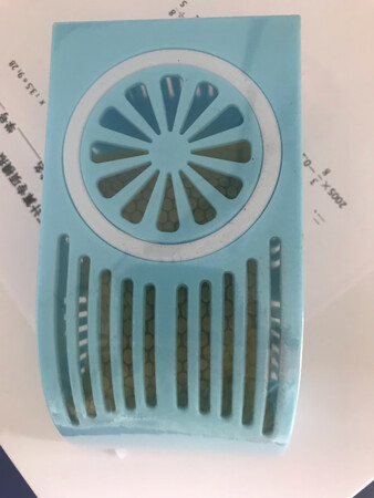 宝贝收到了，质量还可以，样式不错，挺实用的，性价比高，值得购买！
