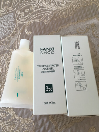 有活动，最近皮肤又比较干燥，和卸妆油一起买的，看评价很不错，希望好用