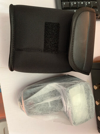 质量很好，说明书有电子版，很好，就是，还没有试，相机还没收到是双十一。